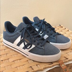 Adidas Men/Boys Size 7 - 3.0 Adidas Blue Denim Sneakers